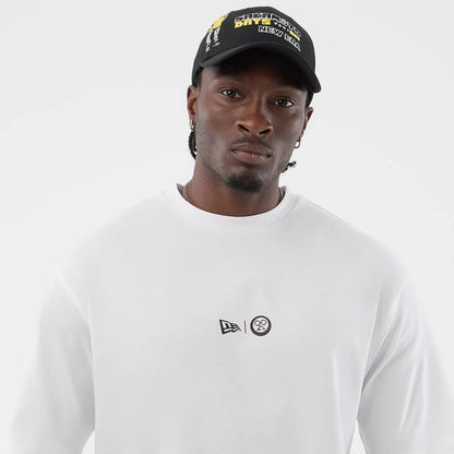 The Male model is wearing Sakamoto Days Icon Netflix White T-Shirt 7