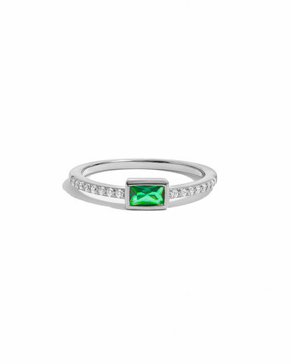 Emerald Baguette Ring w Pavé Band