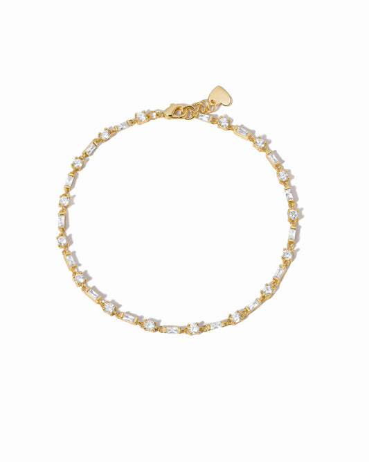Baguette & Solitaire Diamond Bracelet