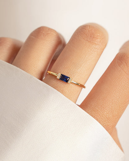 Sapphire Simple Baguette Ring