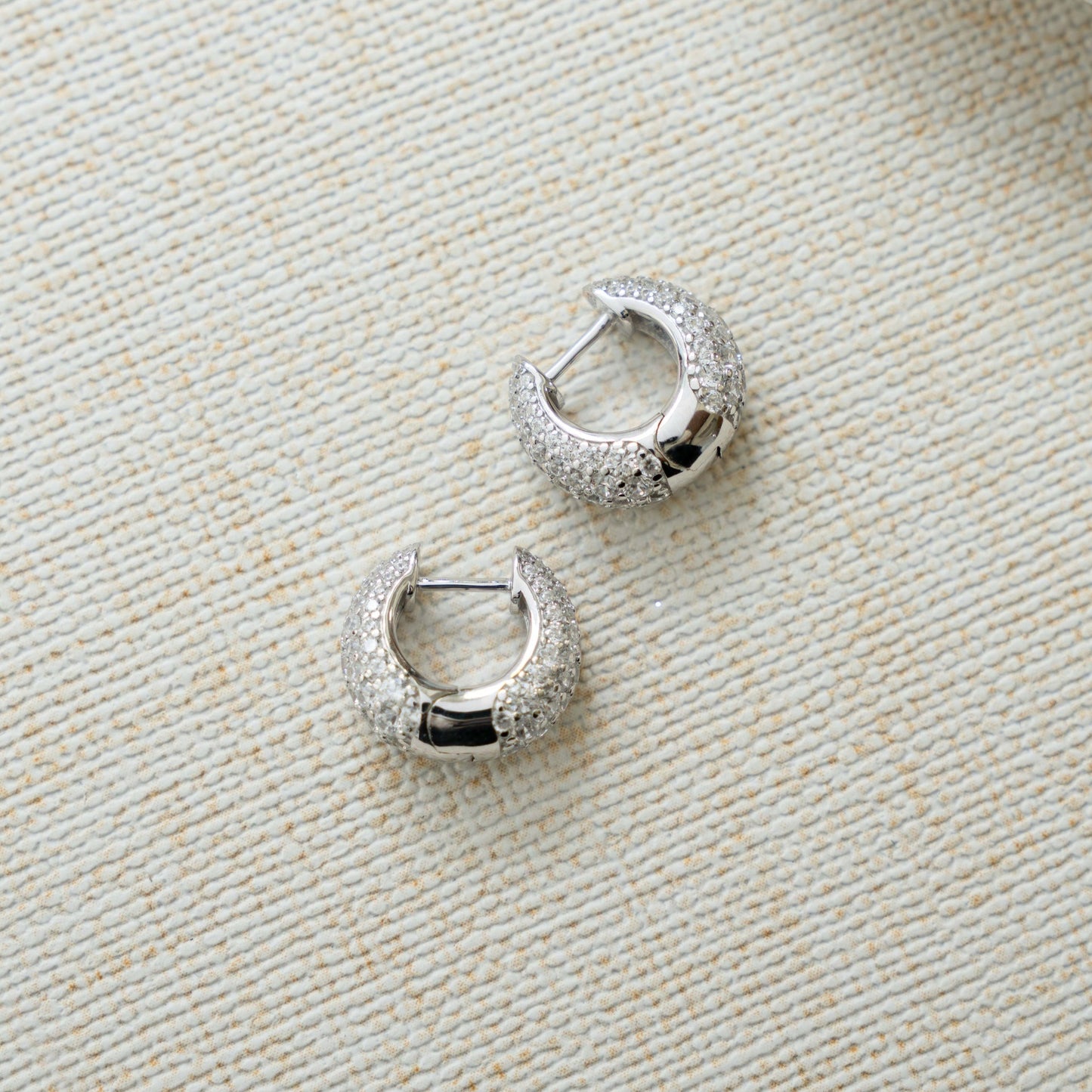 Basket Pave Hoops