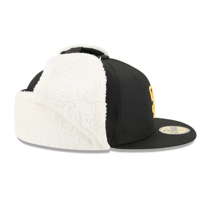This is a San Diego Padres MLB Classic Black Dogear 59FIFTY Fitted Cap 7
