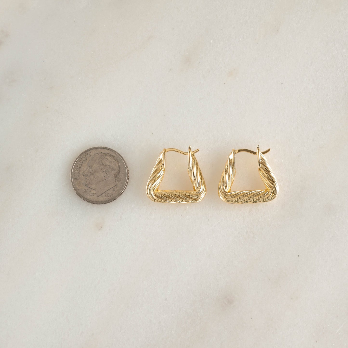 Chunky Triangle Hoops