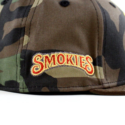 TENSMO TENNESSEE SMOKIES BEAR New Era 59Fifty Fitted Hat (WoodLand Camo Brown Green Under Brim)